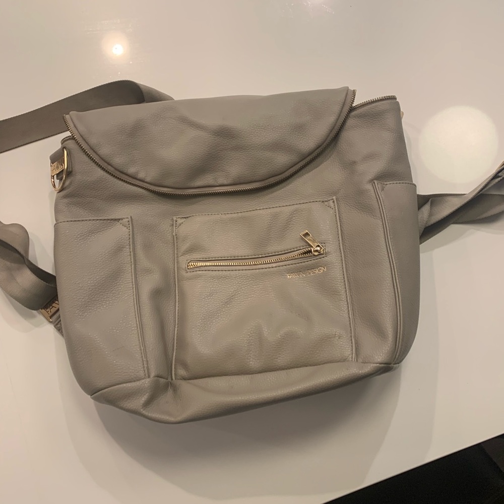 Grey leather fawn, original size